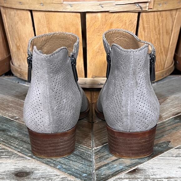 Lucky Brand Basel Double Zip Taupe Perforated Suede Ankle Boots Womens Size 7 - Picture 6 of 11